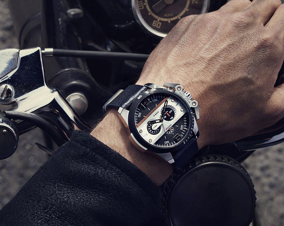 Orologio Diesel Uomo Ironside in Acciaio DZ4361 - Image 2